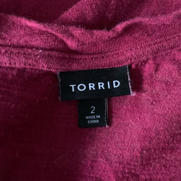 Torrid Floral V Neck Top Size 2X - Picture 3 of 7